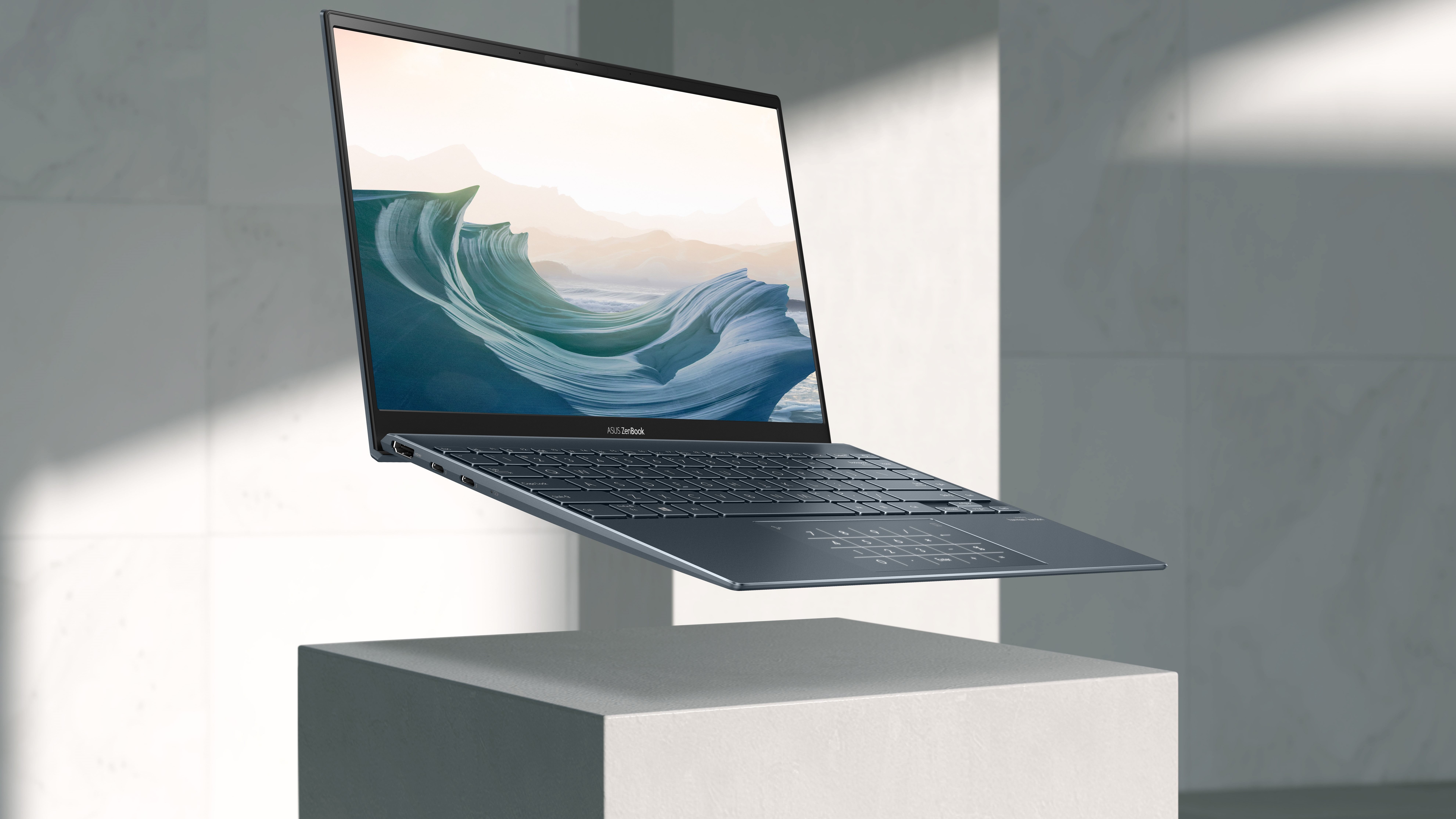 新货上架 开箱直播 Asus Zenbook 14 Ux425 早报