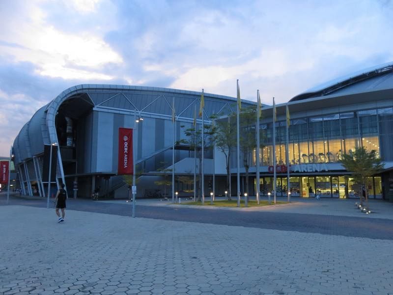 体育城室内体育馆（OCBC Arena）。