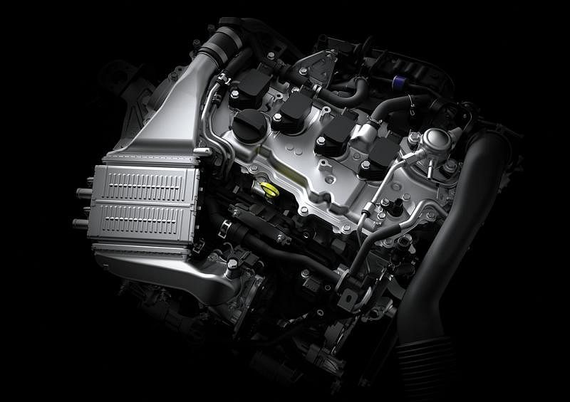 由授权代理商引进的C-HR搭载有114hp动力的1.2升涡轮增压引擎，由于引擎容积小，因此被归类为Cat A，与之前在本地路上的1.8升同款车有所不同。