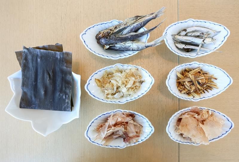 制作日式高汤的不同食材。（徐颖荃摄）