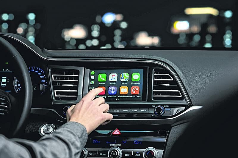 中控台可支援Android Auto、Apple CarPlay的7英寸多媒体中控触屏。