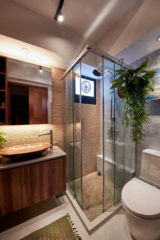 浴室让人像在峇厘岛。