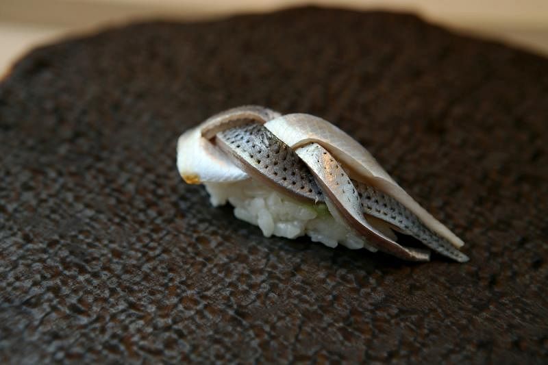 Kohada小鰭鱼是江户前寿司的基本食材之一。
