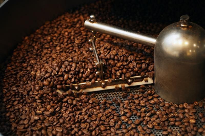 Compound Coffee Co.咖啡馆出租烘焙机让业者或公众学习烘焙咖啡豆。