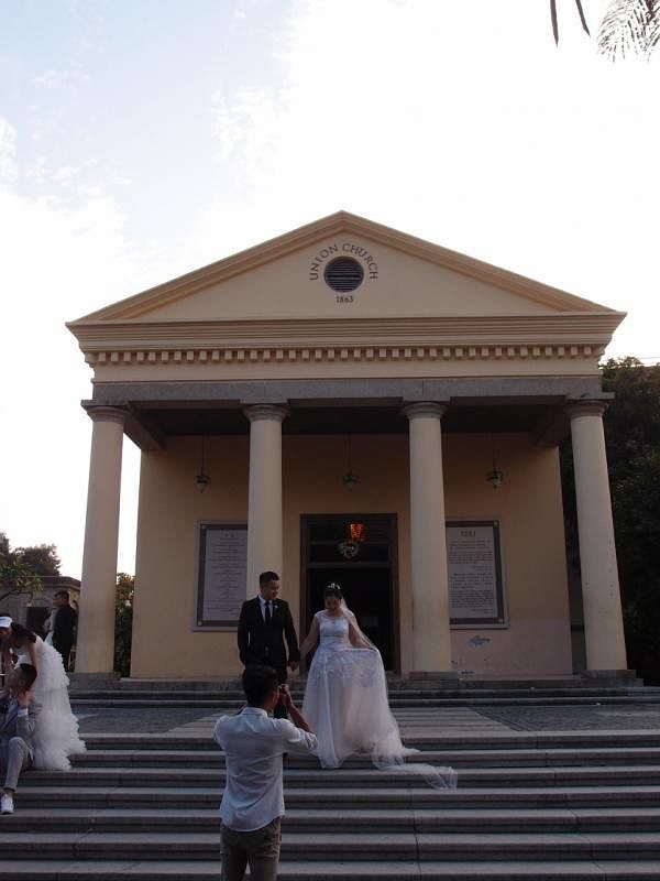 “协和礼拜堂”是拍结婚照的热门景点。
