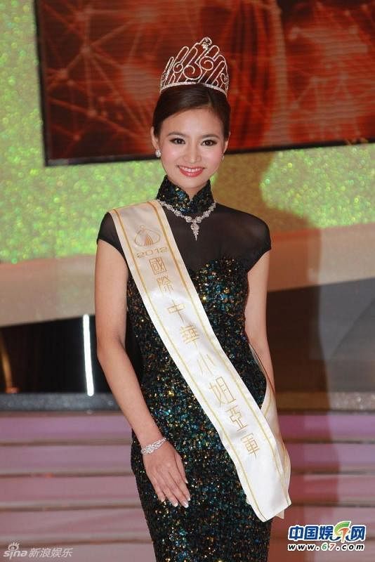 黄馨慧在2012年参加国际中华小姐选美赛夺得亚军，进入娱乐圈。（受访者提供）