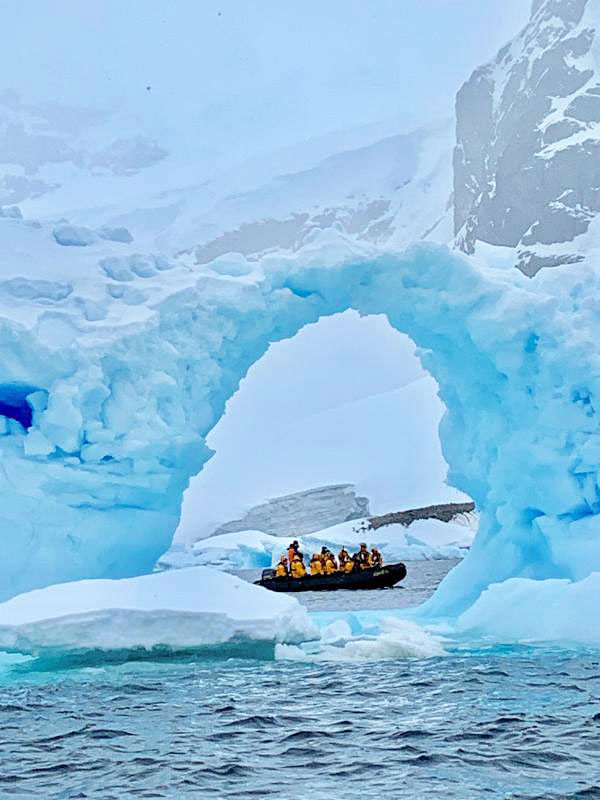 antarctic-scenery.jpg