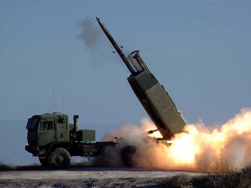 800px-himars_-_missile_launched_Large.jpg