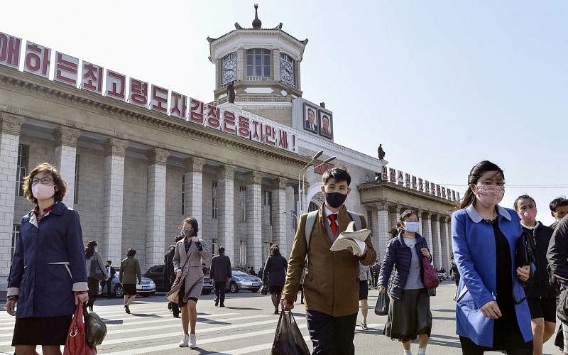 朝鲜新增发烧病例连续两天低于7万起
