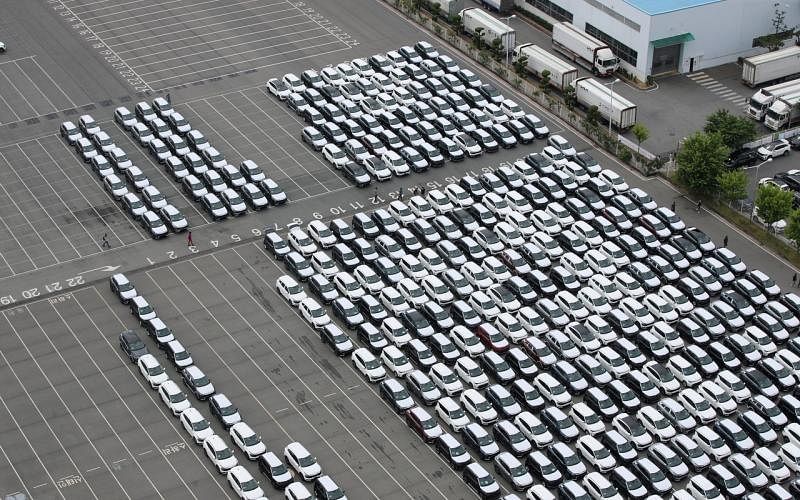 韩国数千名卡车司机连续三天罢工