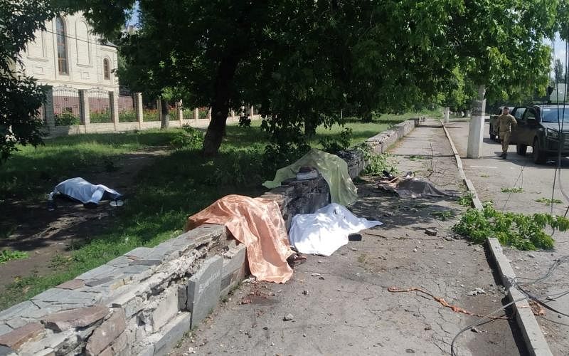 俄军炮击乌克兰车站 致八死四伤