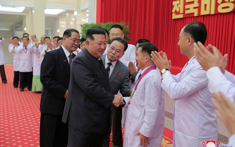 称抗疫“胜利” 朝鲜取消强制戴口罩防疫措施