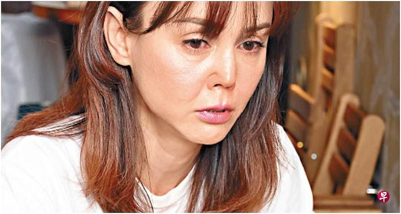 韩君婷以自身经历勉励同路人，谈及亡母时则哭成泪人。（互联网）