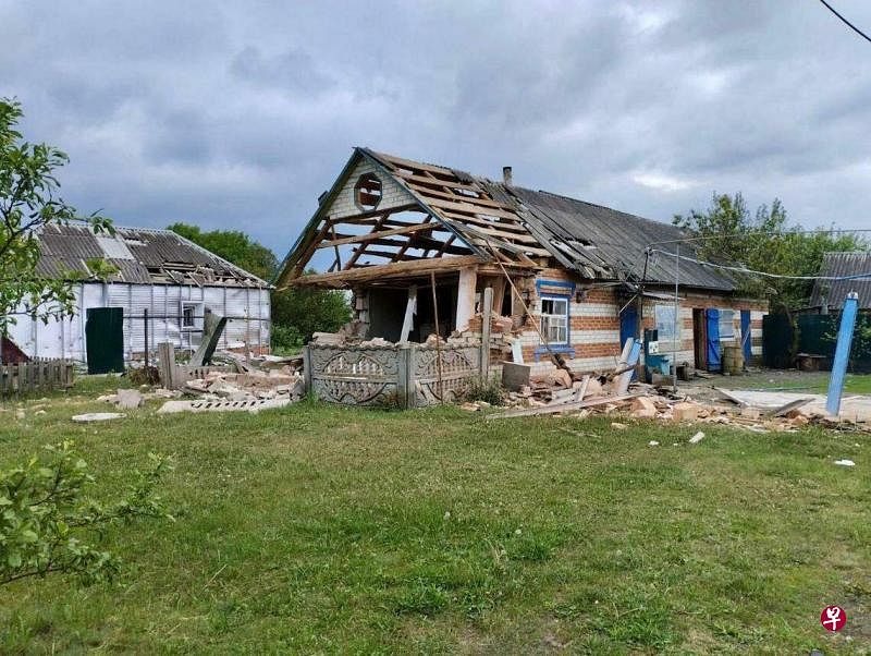 5月23日，俄罗斯官方公布了一张边境州属别尔哥罗德居民住宅遇袭受损的照片。（法新社）
