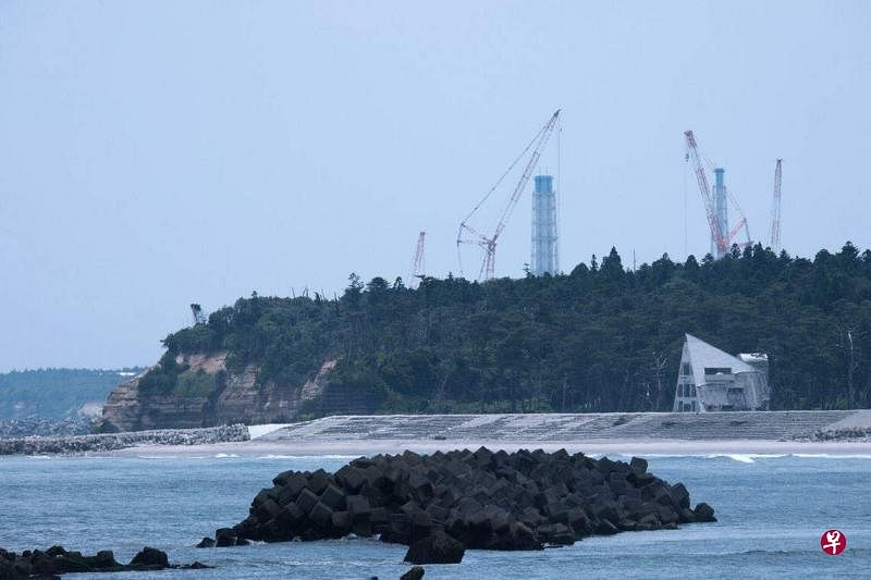 日经新闻报道，国际原子能机构开绿灯后，日本政府计划最快8月开始将福岛第一核电站处理水排放入海。（彭博社）