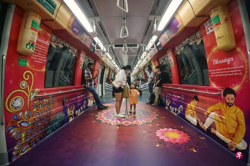 陆路交通管理局与小印度店主及传统协会以及公交业者新捷运、SMRT和易塔通合作，在全部六条地铁线上推出屠妖节主题列车。（海峡时报）