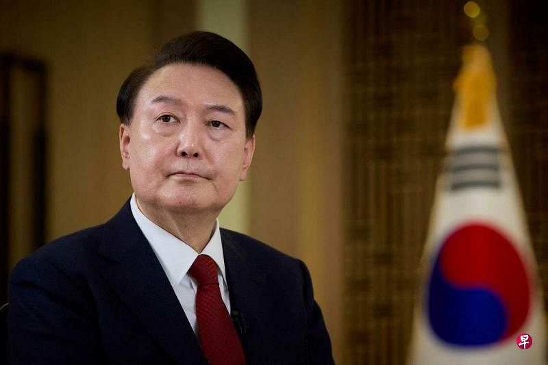 韩国总统尹锡悦警告说，朝鲜或在韩国4月举行大选前，对韩国发动军事和网络挑衅，如在韩朝边界进行军事部署、发动无人机袭击、进行网攻或散播虚假信息干预选举。（路透社）