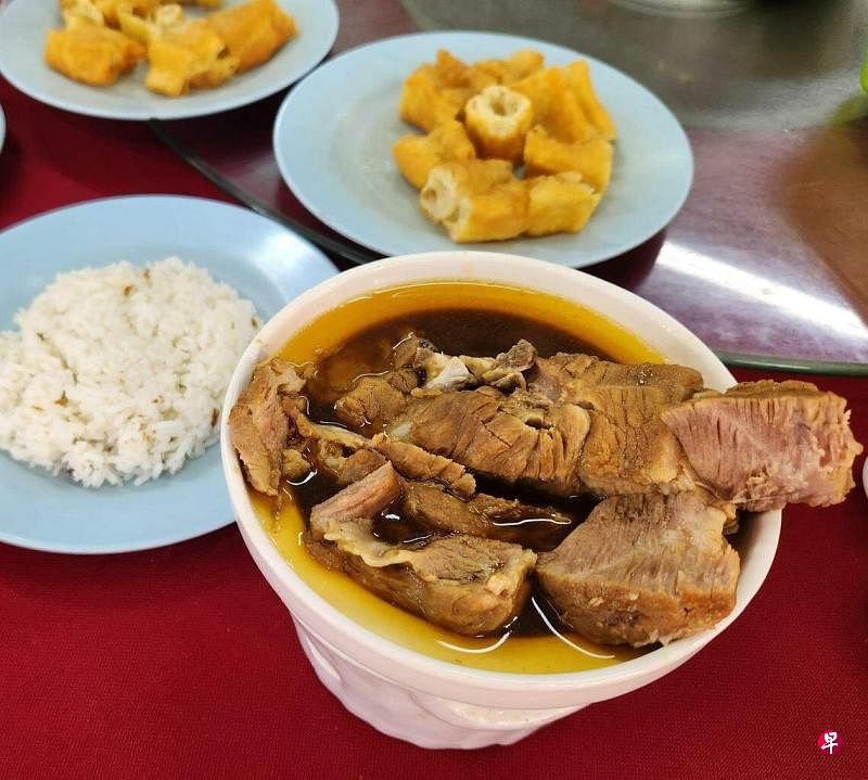 马国将肉骨茶列为国家美食遗产