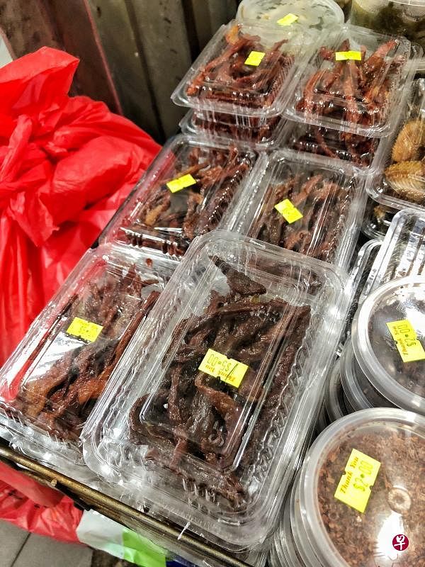 When the reporter visited a few days ago, he found that a store sold jerky for 5 yuan per box. (file photo)