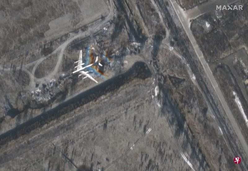乌国无人机在俄国空军基地被击落致三死| 早报